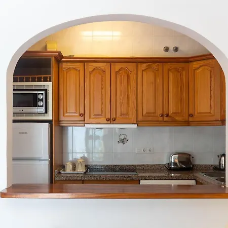 9b Allyson Apartment *