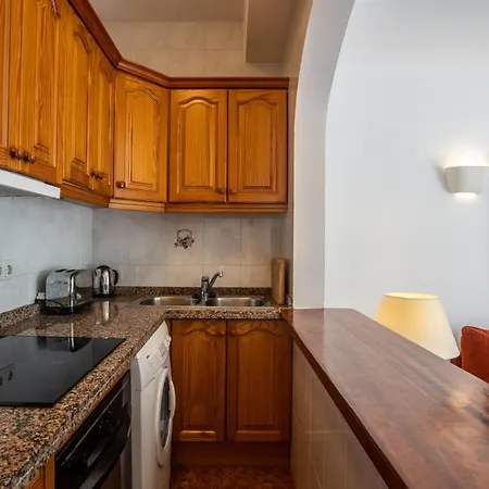 9b Allyson Apartment